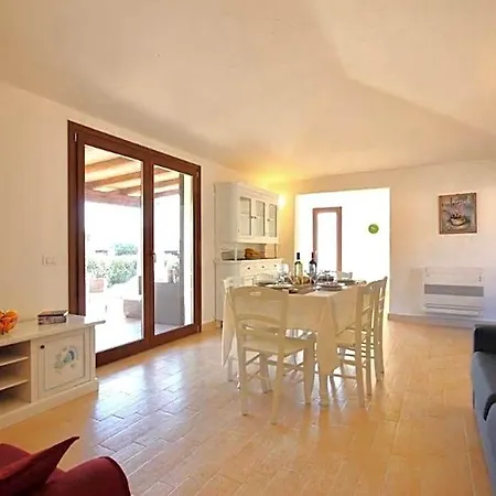 Isa - With Private Pool In Costa Rei Just 500 Meters From The Sea *